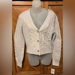 NWT Sincerely Jules cream cardigan/sweater. Size M